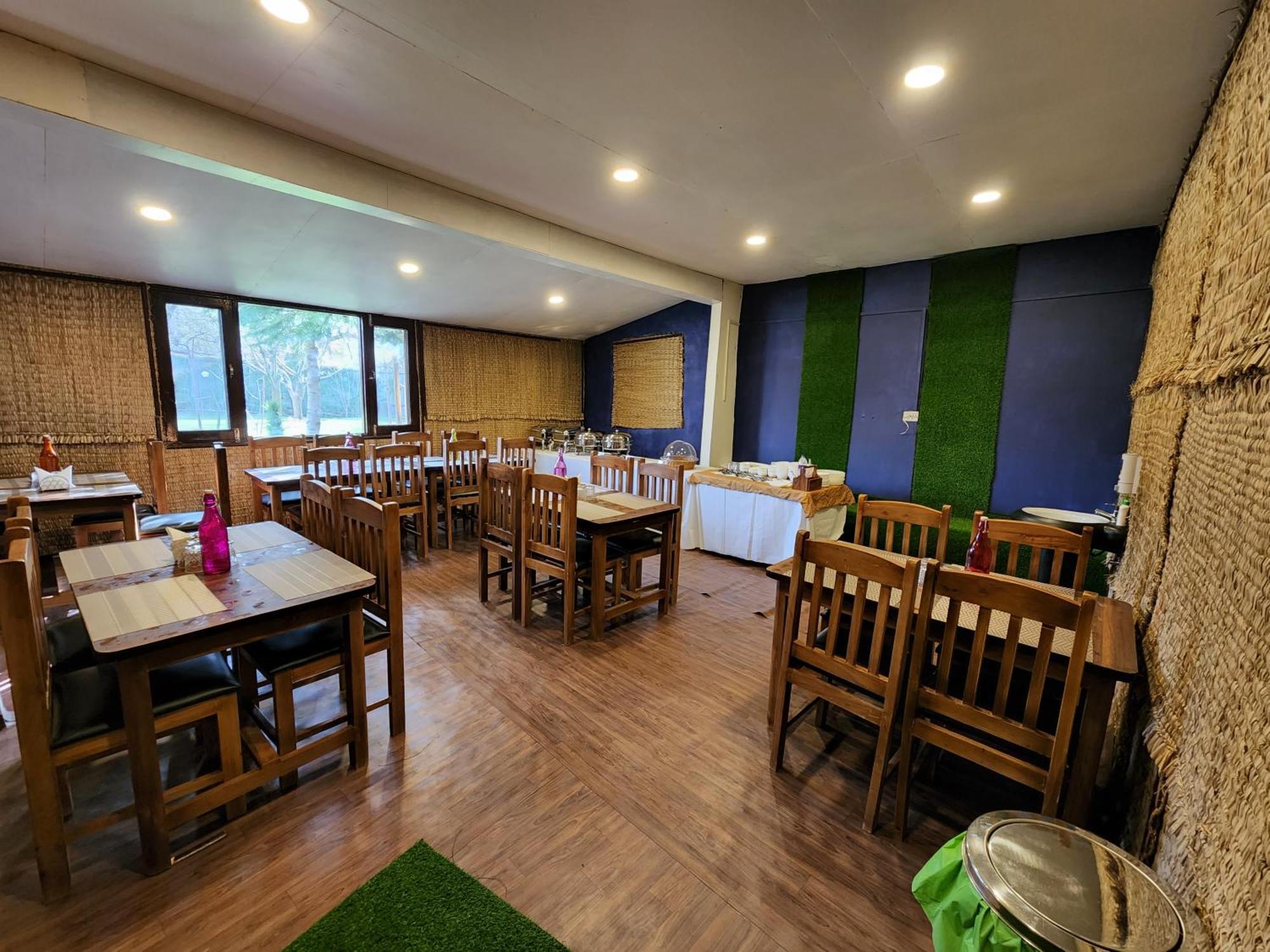Premier Pahalgam Hotel Eksteriør billede